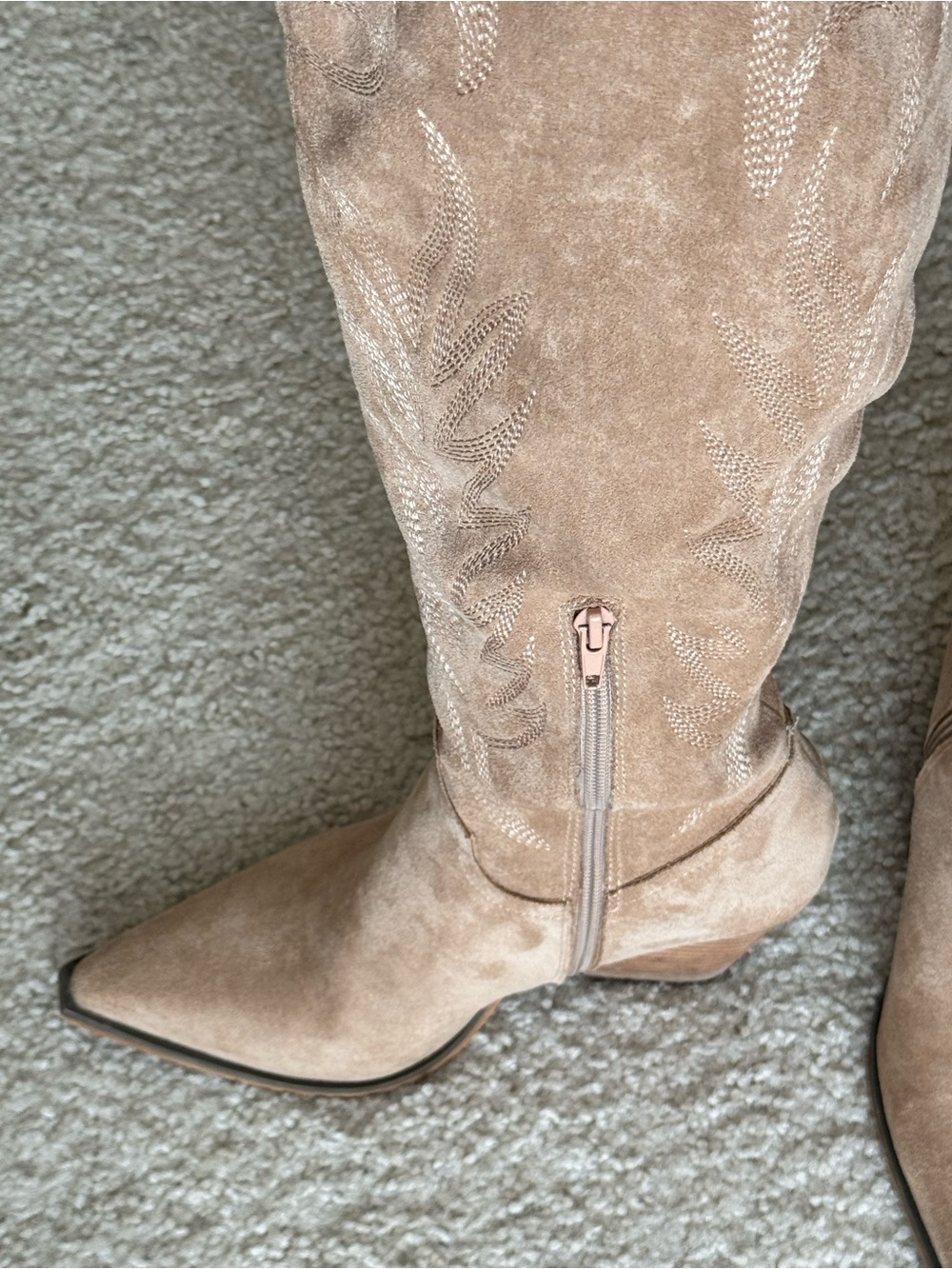 🔹 Taupe Suede Western Cowboy Boots • Women’s 8.5 - Picture 6 of 8